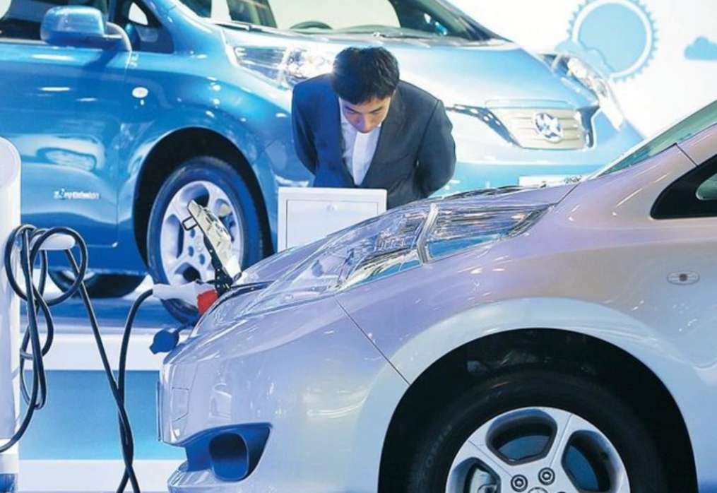 Tesla and Xpeng Unveil Major Moves Post-Holiday